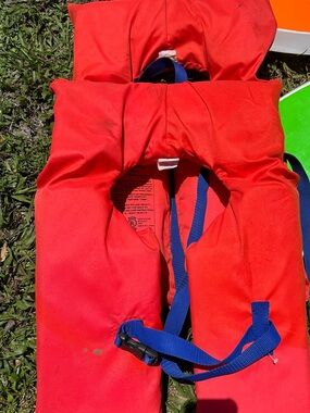Source Unknown Kids Life Jacket in Bright Red with Blue Straps